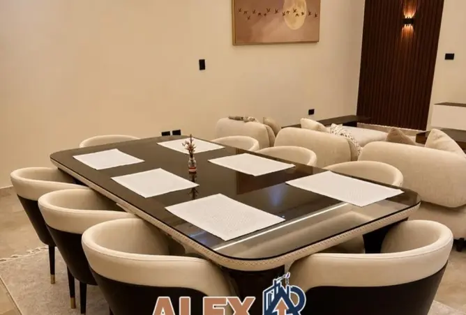94098940 - Property Image 3