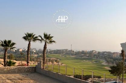 تاون هاوس - 3 غرف نوم - 4 حمامات للبيع في جولف فيوز - طريق مصر اسكندرية الصحراوي - مدينة 6 أكتوبر - الجيزة