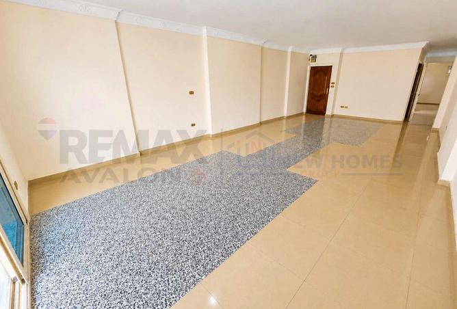 83133715 - Property Image 2