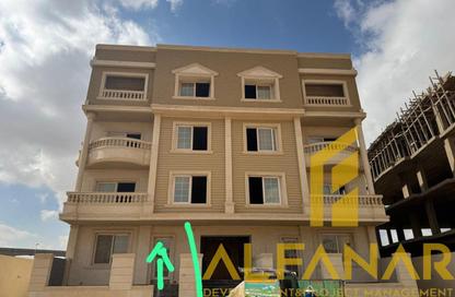 Apartment - 4 Bedrooms - 3 Bathrooms for sale in Bait Alwatan - The 5th Settlement - New Cairo City - Cairo