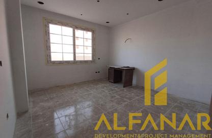 Apartment - 4 Bedrooms - 3 Bathrooms for sale in Bait Alwatan - The 5th Settlement - New Cairo City - Cairo