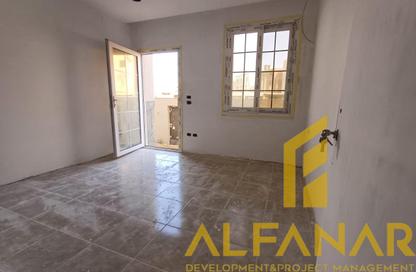 Apartment - 4 Bedrooms - 3 Bathrooms for sale in Bait Alwatan - The 5th Settlement - New Cairo City - Cairo