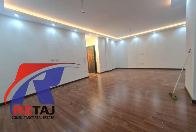 8589873 - Property Image 3