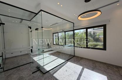 Office Space - Studio - 2 Bathrooms for sale in Lake View Residence - 5th Settlement Compounds - The 5th Settlement - New Cairo City - Cairo