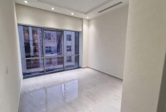 8711233 - Property Image 2