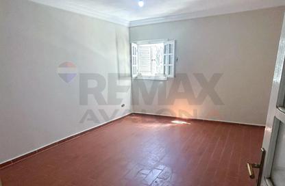 Apartment - 3 Bedrooms - 2 Bathrooms for sale in Fleming - Hay Sharq - Alexandria Apartment - 3 Bedrooms - 2 Bathrooms for sale in Fleming - Hay Sharq - Alexandria