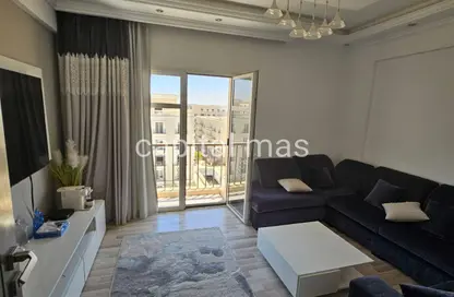 Apartment - 2 Bedrooms - 2 Bathrooms for sale in Hyde Park - New Cairo City - Cairo