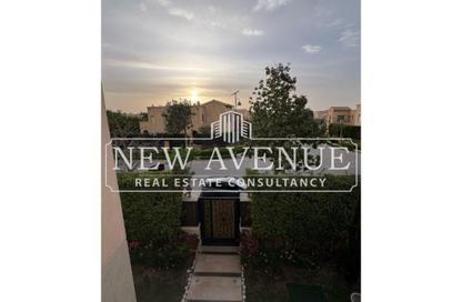 Villa - 4 Bedrooms - 2 Bathrooms for sale in Mivida - 5th Settlement Compounds - The 5th Settlement - New Cairo City - Cairo