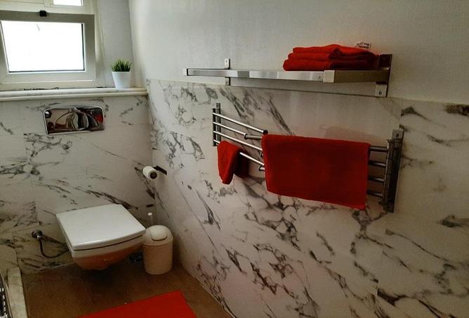 100926873 - Property Image 3