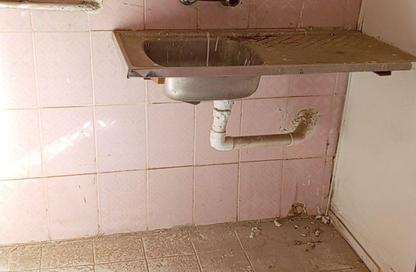 Apartment - 2 Bedrooms - 1 Bathroom for rent in Hassan Ma'moon St. - 6th Zone - Nasr City - Cairo