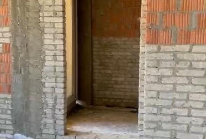 106853208 - Property Image 2