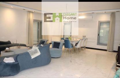 Villa - 5 - 5 for sale in Swan Lake Residence - 5th Settlement Compounds - The 5th Settlement - New Cairo City - Cairo