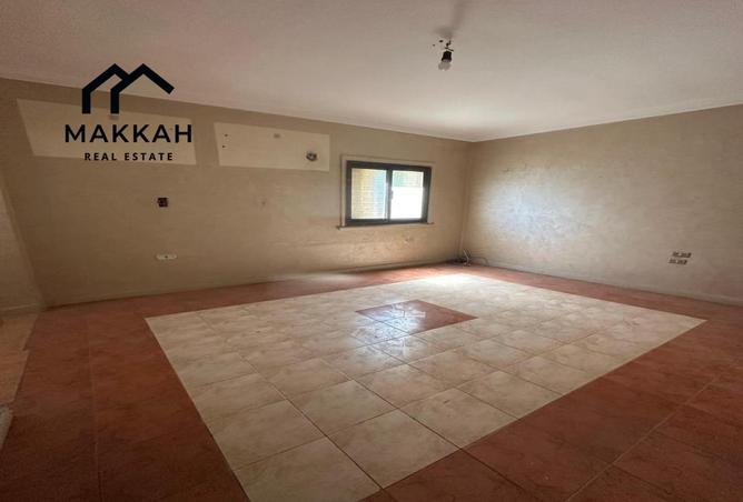 106011077 - Property Image 3