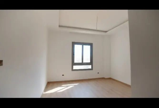 118806038 - Property Image 2