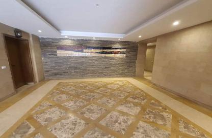 Apartment - 3 - 3 for sale in Jewar - 13th District - Sheikh Zayed City - Giza