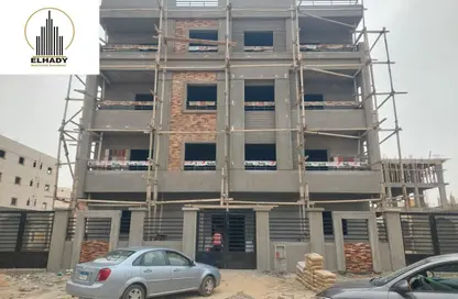 Apartment - 4 Bedrooms - 3 Bathrooms for sale in New Narges - New Cairo City - Cairo