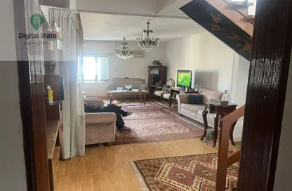 دوبلكس - 4 غرف نوم - 2 حمامات للبيع في شارع نهرو - روكسي - مصر الجديدة - القاهرة