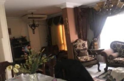 Apartment - 3 Bedrooms - 2 Bathrooms for sale in Omarat Madinet Al Fath St. - Al Hadiqah Al Dawliyah - 7th District - Nasr City - Cairo