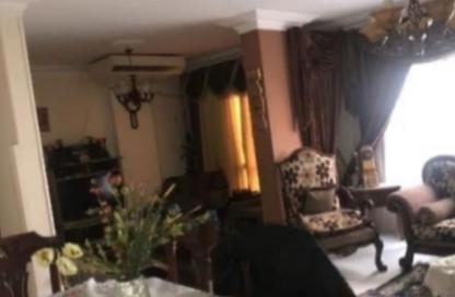 Apartment - 3 Bedrooms - 2 Bathrooms for sale in Omarat Madinet Al Fath St. - Al Hadiqah Al Dawliyah - 7th District - Nasr City - Cairo