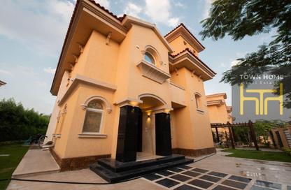 Villa - 4 Bedrooms - 4 Bathrooms for sale in Privado - Madinaty - Cairo