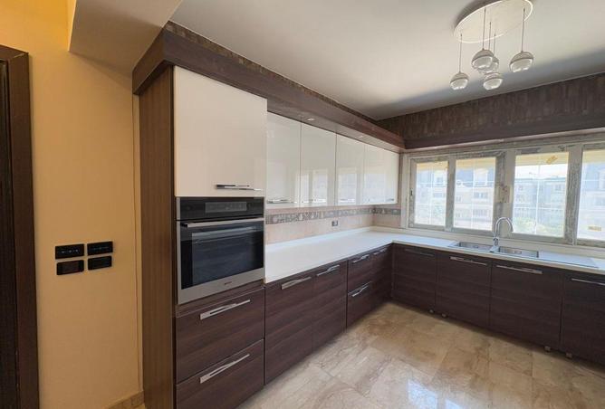 96585993 - Property Image 3