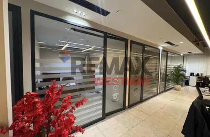 Office Space - 4 Bedrooms - 4 Bathrooms for rent in The portal - Beverly Hills - Sheikh Zayed Compounds - Sheikh Zayed City - Giza