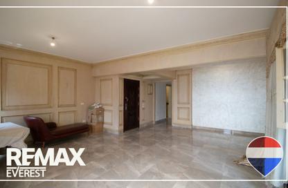 Apartment - 3 Bedrooms - 2 Bathrooms for sale in 8th District - Sheikh Zayed City - Giza