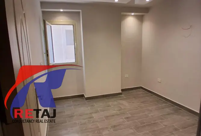 121656700 - Property Image 2