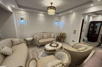 Apartment - 2 Bedrooms - 1 Bathroom for rent in Moryson St. - Roushdy - Hay Sharq - Alexandria