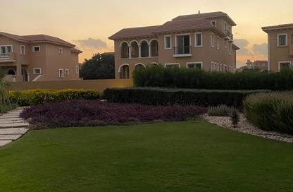 Villa - 7 - 7+ for sale in Hyde Park - New Cairo City - Cairo