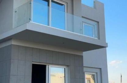 Apartment - 3 Bedrooms - 3 Bathrooms for sale in V Levels - Sheikh Zayed Compounds - Sheikh Zayed City - Giza