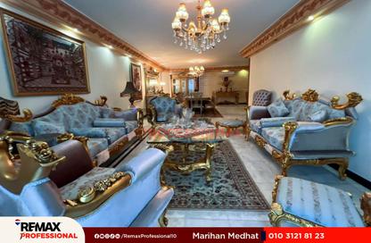 شقة - 4 غرف نوم - 4 حمامات للبيع في شارع سوريا - رشدي - حي شرق - الاسكندرية