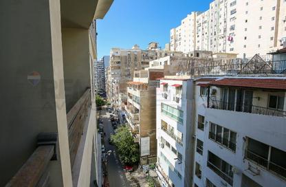Apartment - 5 Bedrooms - 4 Bathrooms for sale in Laurent - Hay Sharq - Alexandria