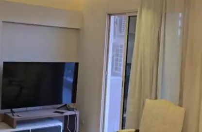 شقة - غرفة نوم - 1 حمام للايجار في تاج سيتي - كمبوندات التجمع الخامس - التجمع الخامس - مدينة القاهرة الجديدة - القاهرة