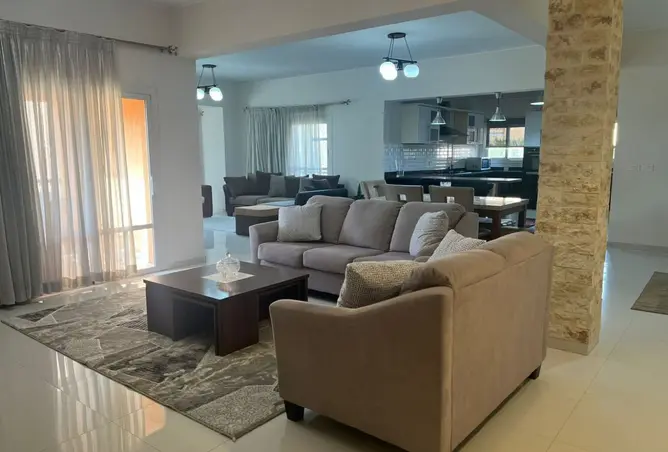 111311927 - Property Image 2