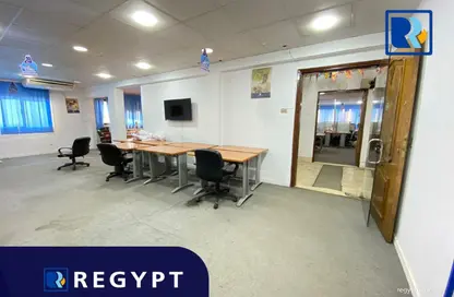 شقة - 2 غرف نوم - 2 حمامات للبيع في شارع 213 - دجلة - حي المعادي - القاهرة