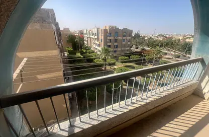 شقة - 3 غرف نوم - 2 حمامات للبيع في الحي الاول - الشيخ زايد - الجيزة