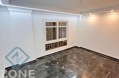 Apartment - 2 Bedrooms - 1 Bathroom for sale in Madinaty - Cairo