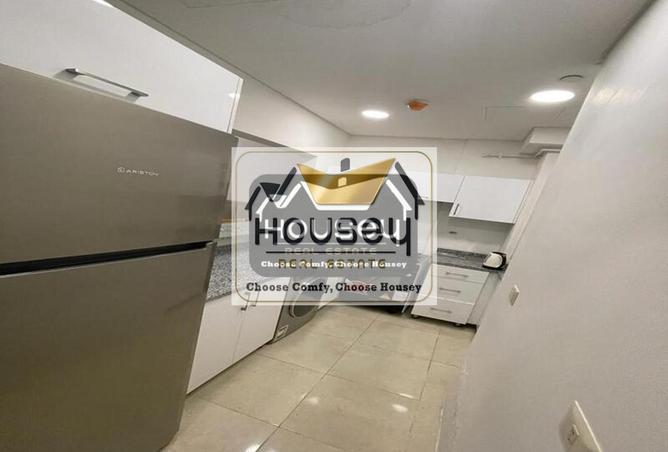 76242354 - Property Image 2