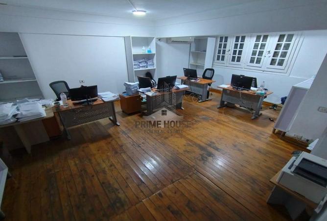 68519926 - Property Main Image