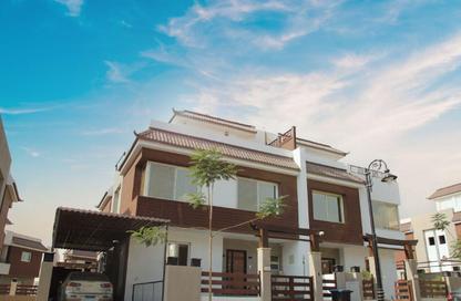 Townhouse - 4 Bedrooms - 3 Bathrooms for sale in 5th District - Obour City - Qalyubia