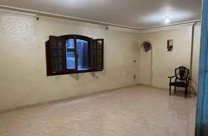 Apartment - 2 Bedrooms - 1 Bathroom for sale in Al Laselky St. - El Laselky - New Maadi - Hay El Maadi - Cairo