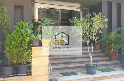 Apartment - 3 Bedrooms - 2 Bathrooms for sale in Al Hadaba Al Wosta - Mokattam - Cairo