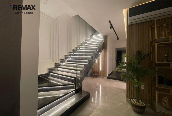 99121927 - Property Image 2