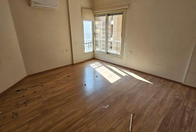 8633796 - Property Image 3