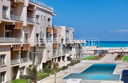 شاليه - 2 غرف نوم - 2 حمامات للبيع في دايركشن وايت - راس الحكمة - الساحل الشمالي