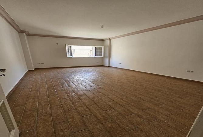 52193021 - صورة العقار 3