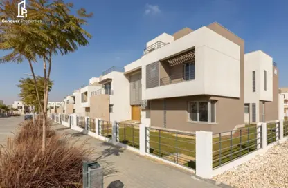 Villa - 7+ Bedrooms - 6 Bathrooms for sale in Palm Hills New Cairo - 5th Settlement Compounds - The 5th Settlement - New Cairo City - Cairo