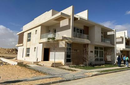 Townhouse - 3 Bedrooms - 4 Bathrooms for sale in Mountain View iCity - 5th Settlement Compounds - The 5th Settlement - New Cairo City - Cairo