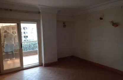 شقة - 3 غرف نوم - 2 حمامات للبيع في شارع الحجاز - روكسي - مصر الجديدة - القاهرة